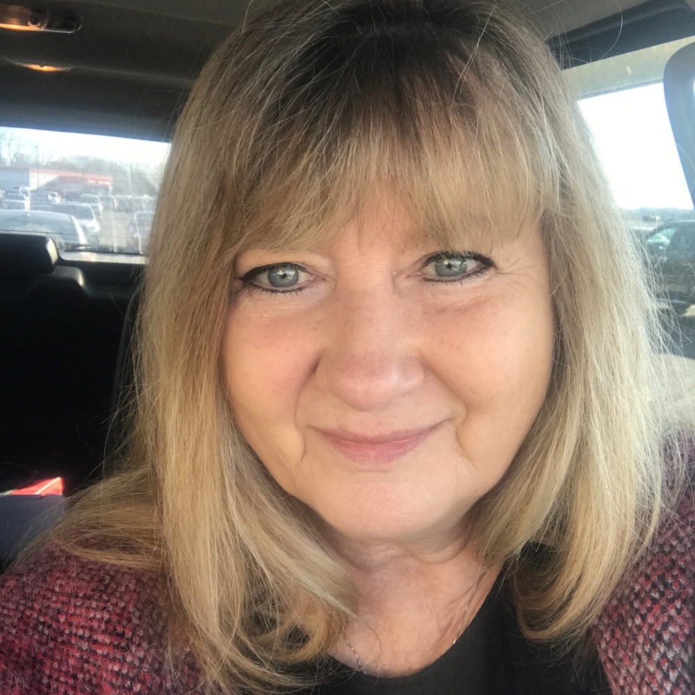 Meet your Posher, Joan